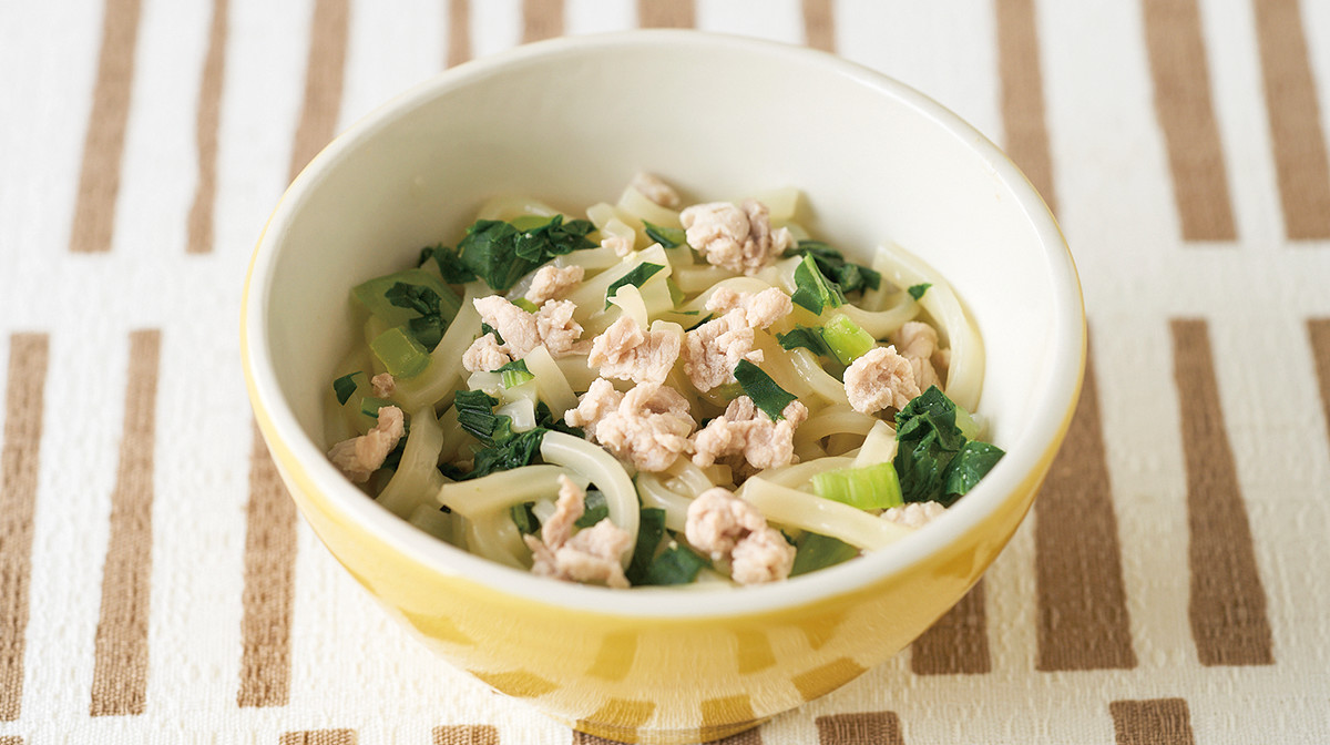 豚肉とチンゲン菜のうどん＜yumyum産直小麦のやわらかうどん＞