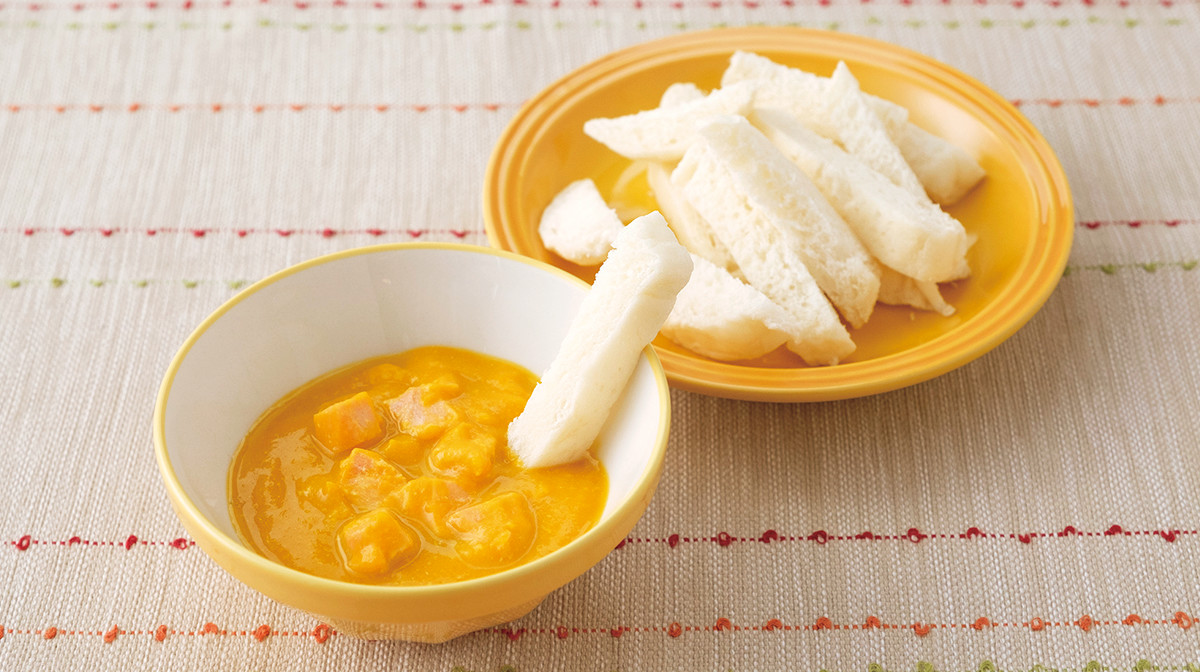 鮭かぼちゃチャウダーのつけパン