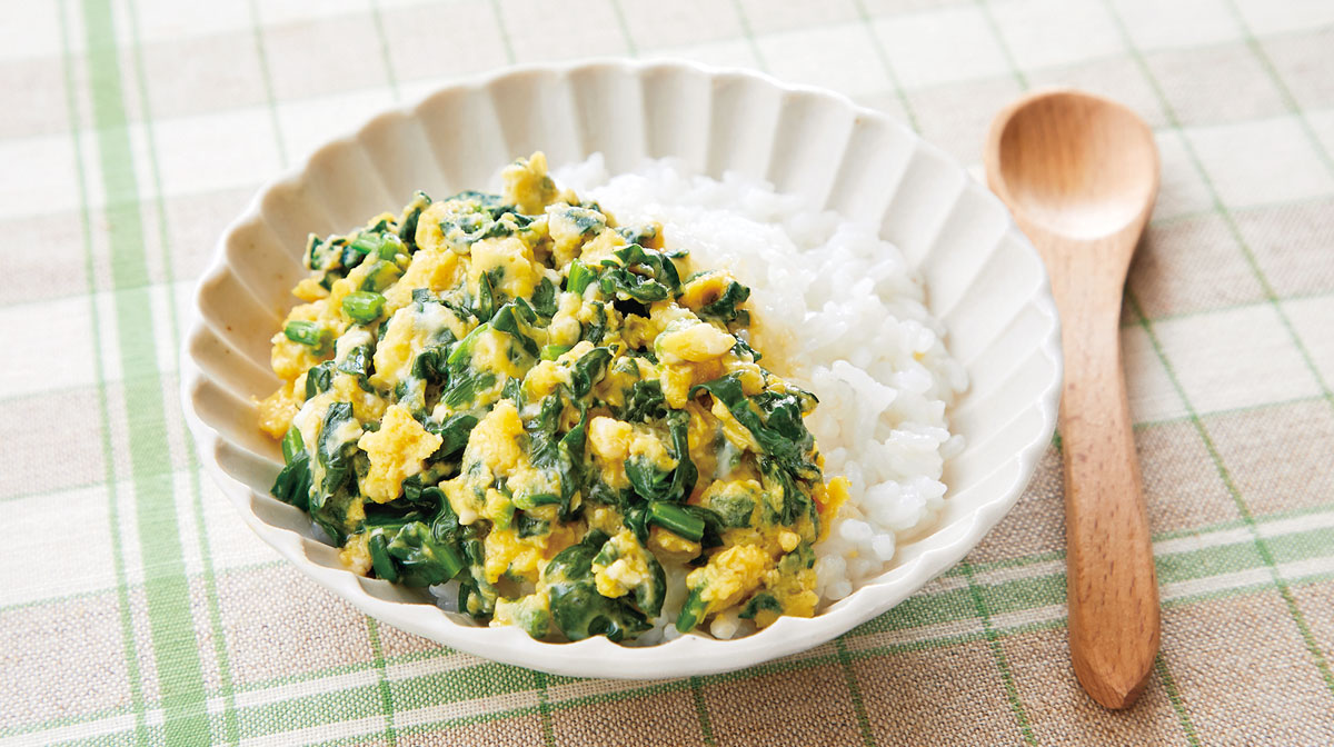 ほうれん草の卵とじ丼