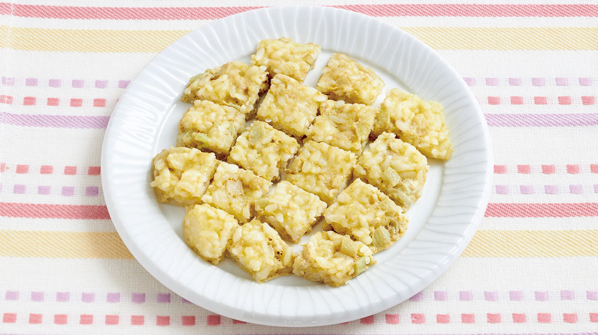 なすと鶏ひき肉のオムレツ風ごはん