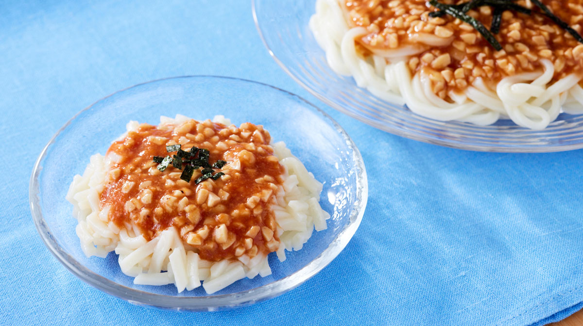 納豆とバランスキューブの冷やうどん