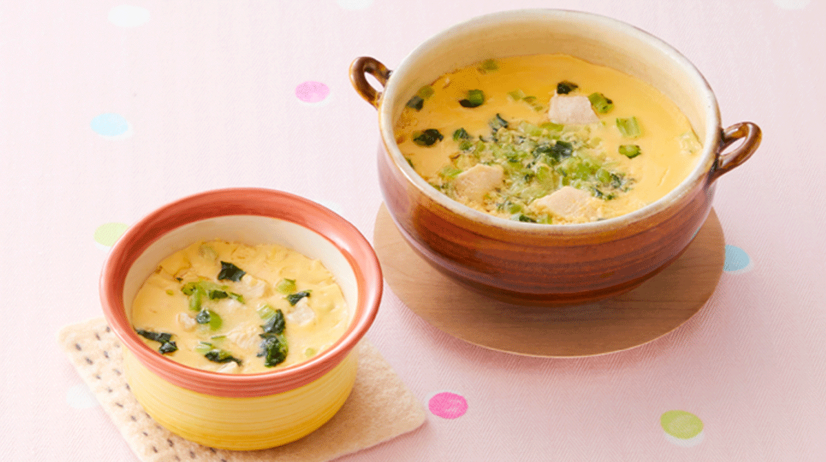 鶏ムネ肉と小松菜のレンジ茶わん蒸し