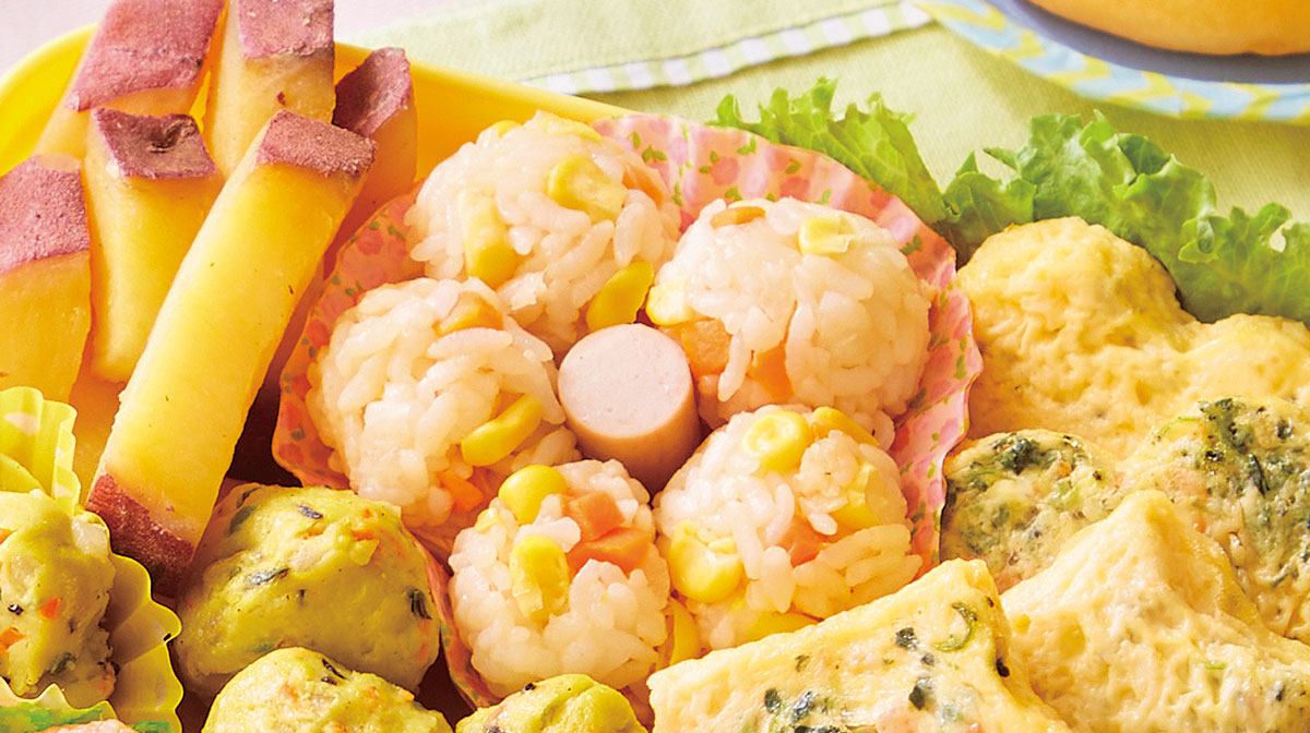 バター風味のお花おにぎり