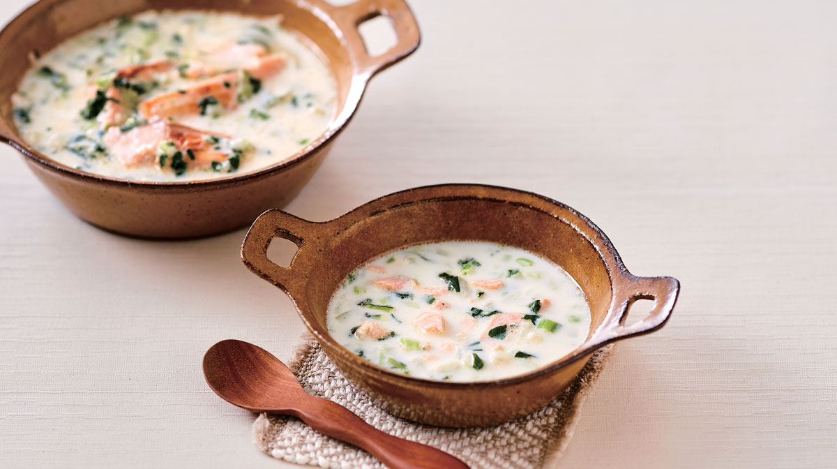 秋鮭のミルク中華スープ