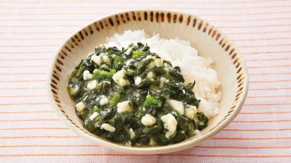 ほうれん草の白身魚丼